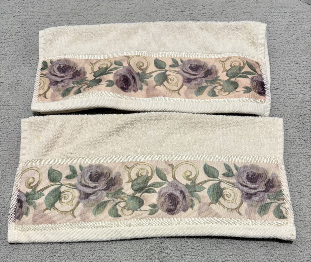 Croscill Chambord Cassis Washcloth Cream Purple Amythest Roses Lot of 2